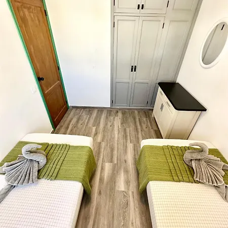 Apartamento Kiwi Smoothie - En La Playa, Doble Terraza, Cocina Completa, Dos Camas Y Wifi